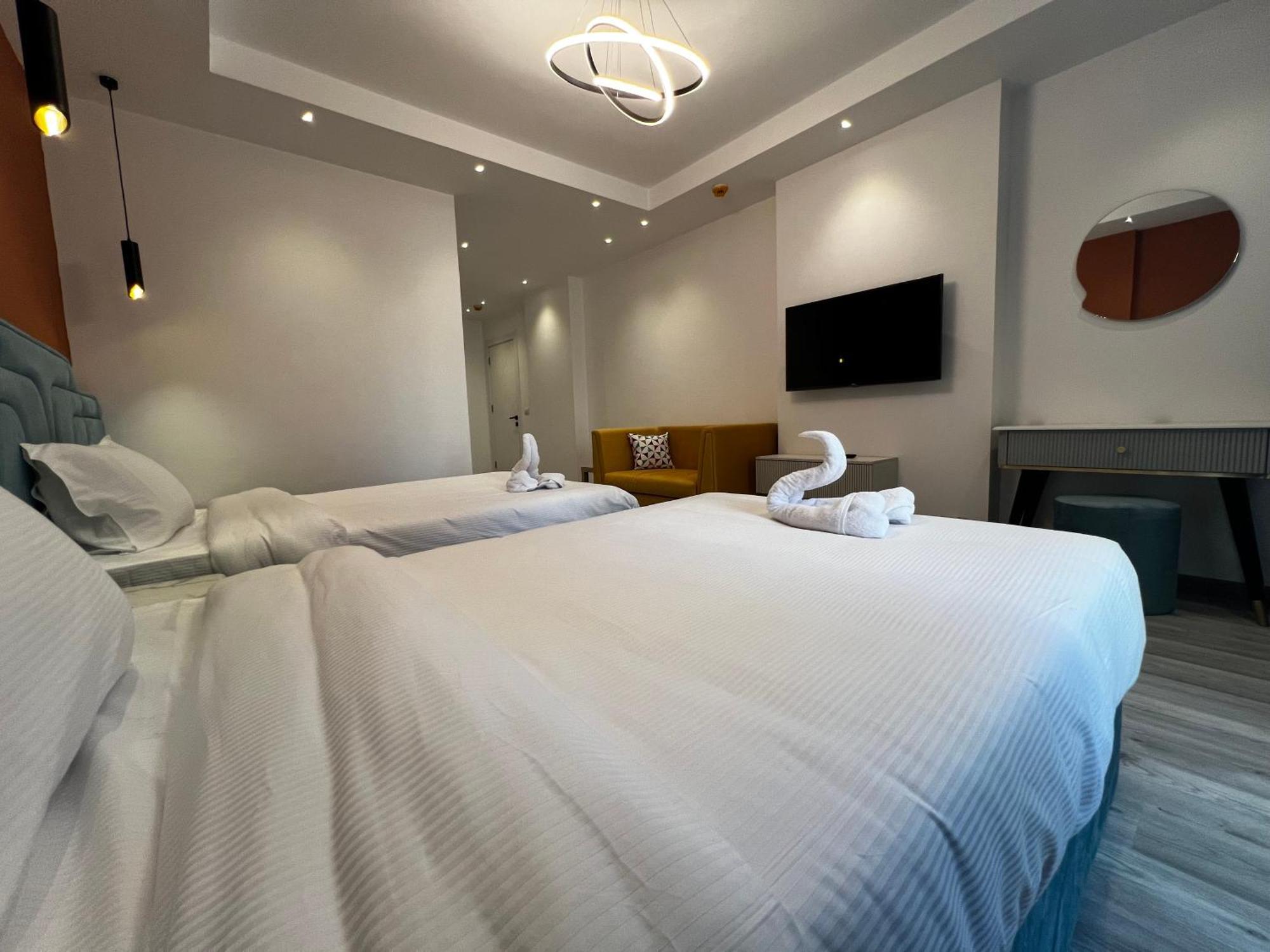 Onyx Pyramids Boutique Hotel Al Kawm al Akhdar Exteriör bild