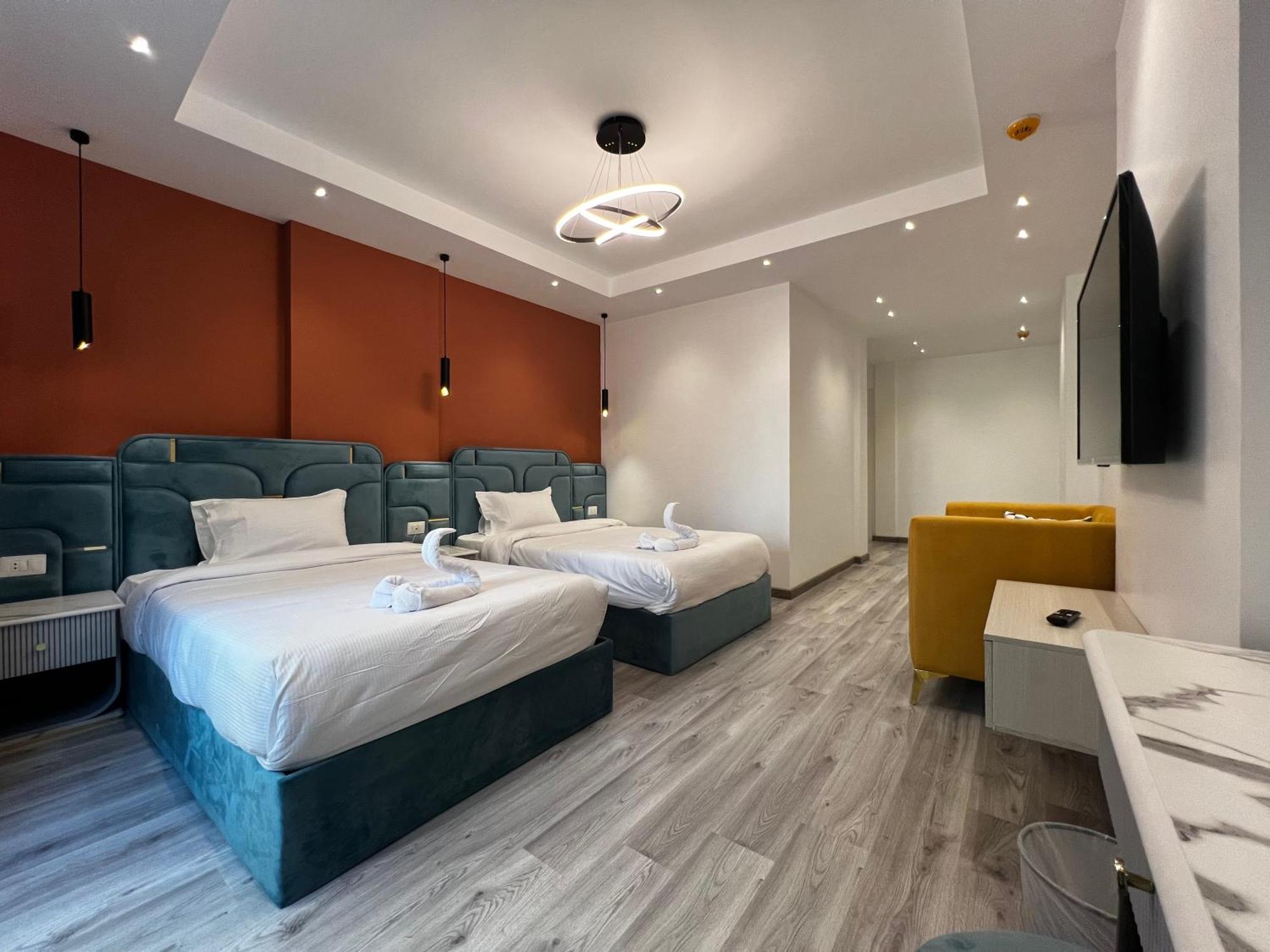 Onyx Pyramids Boutique Hotel Al Kawm al Akhdar Exteriör bild