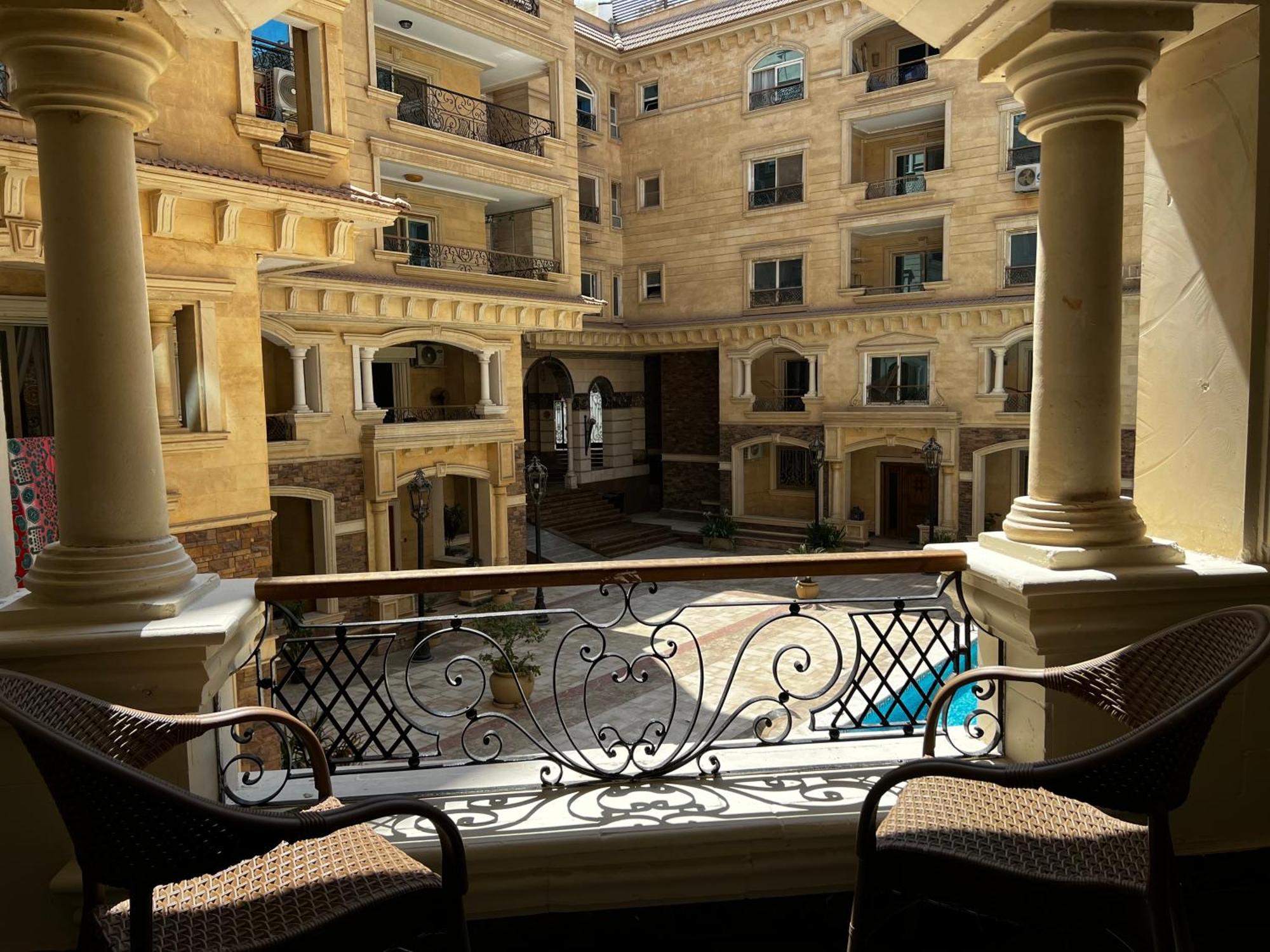 Onyx Pyramids Boutique Hotel Al Kawm al Akhdar Exteriör bild