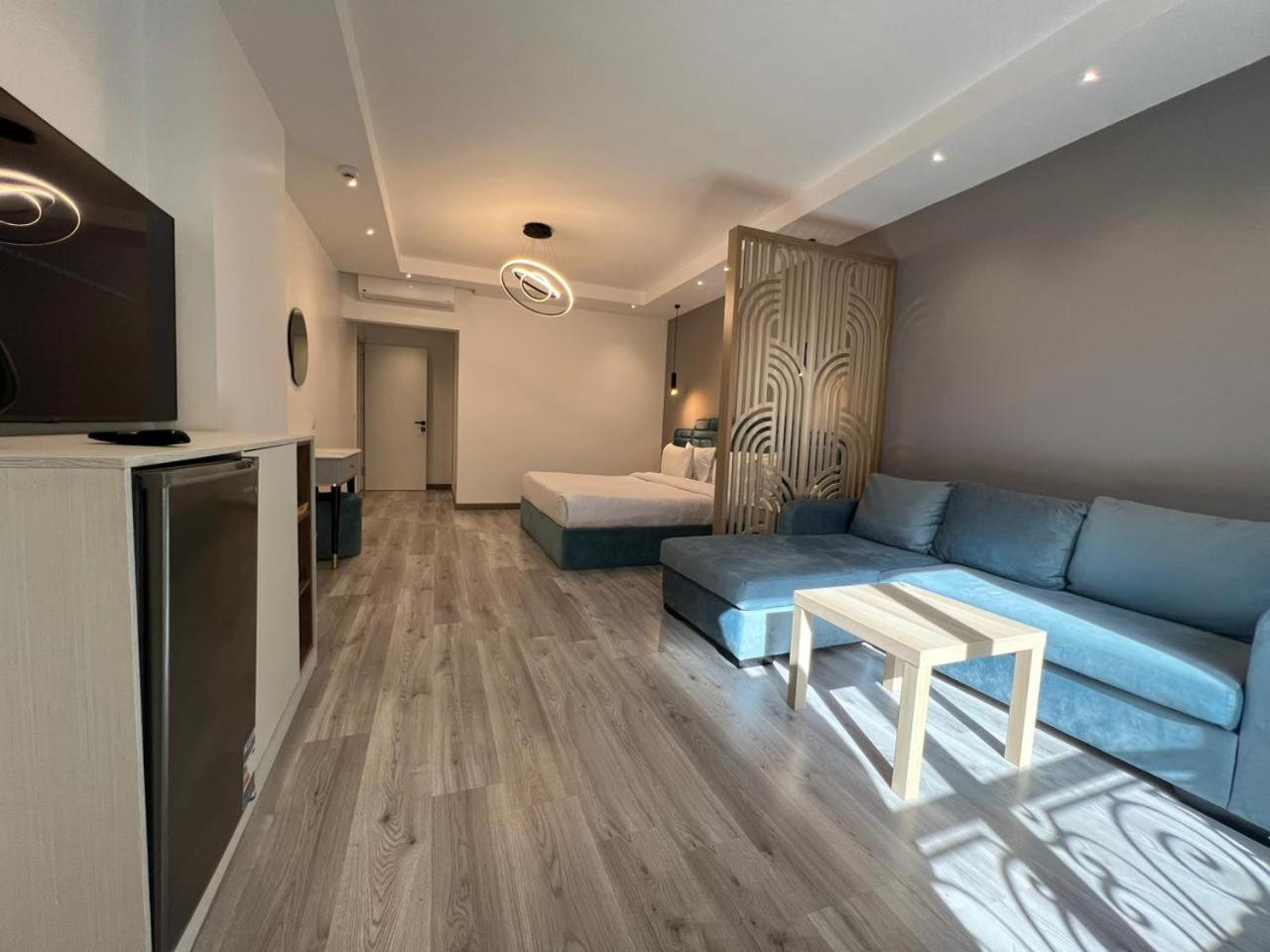 Onyx Pyramids Boutique Hotel Al Kawm al Akhdar Exteriör bild