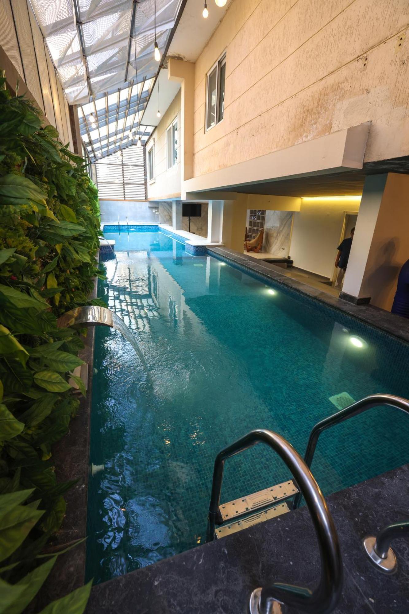 Onyx Pyramids Boutique Hotel Al Kawm al Akhdar Exteriör bild